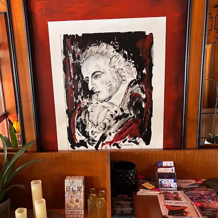 Schillerplatz Hotel 3*