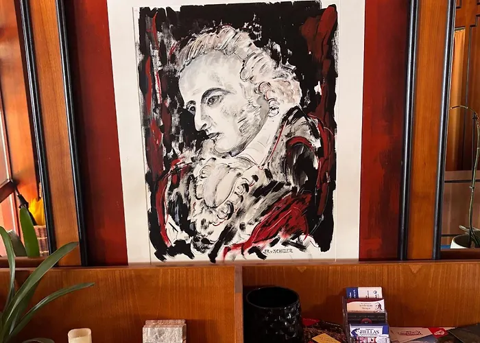 Schillerplatz Hotel 3*